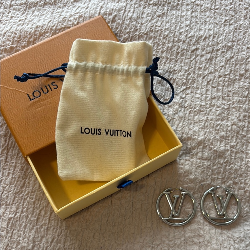 Louis Vuitton Silver Earrings